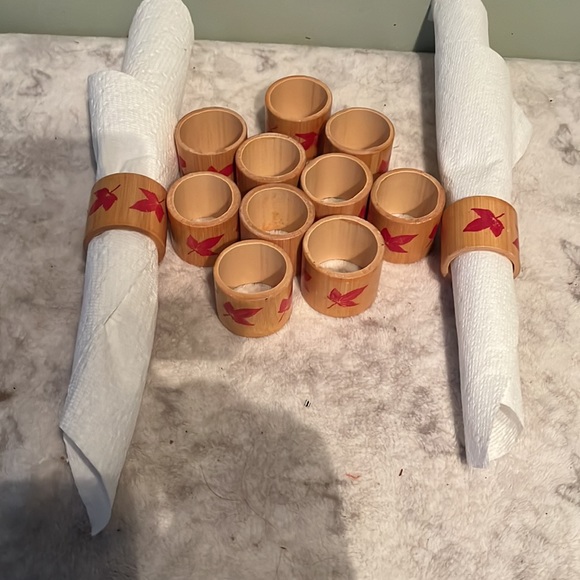 BOHO carved wooden napkin rings set of 12 - Picture 3 of 4